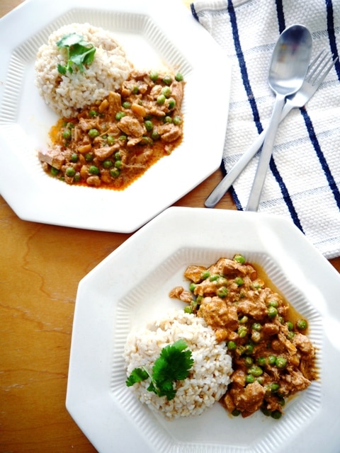 Easy Crockpot Thai Chicken Curry