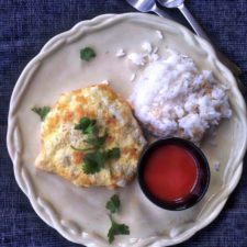 Bánh Trứng Nhồi Nhân kiểu Thái | Kai Yat Sai | ไข่ยัดไส้