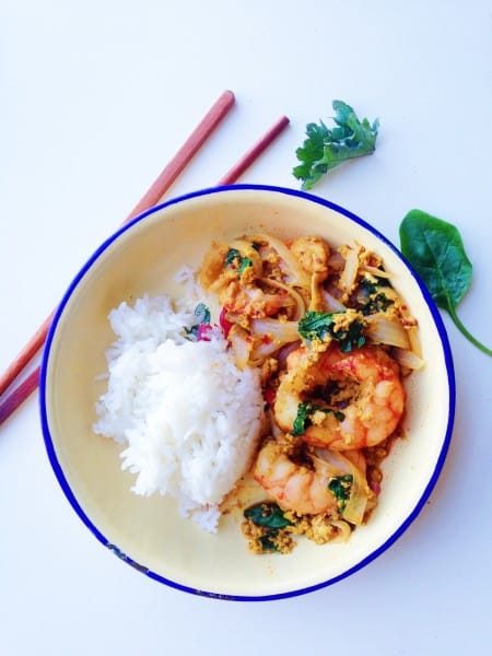 Stir Fried Shrimp with Curry Powder - Riverside Thai Cooking