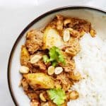 All the cozy flavors of Thai Massaman curry, but with the ease of the crockpot! Thai curry, beef, onion and potatoes, the best way to warm up a cold night! | thai-foodie.com