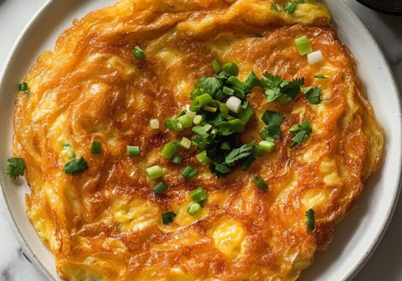 thai omelette plated