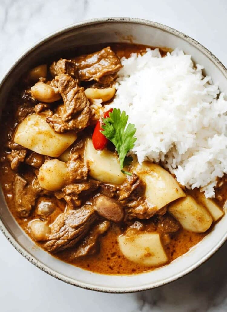 massaman beef crockpot | thai-foodie.com