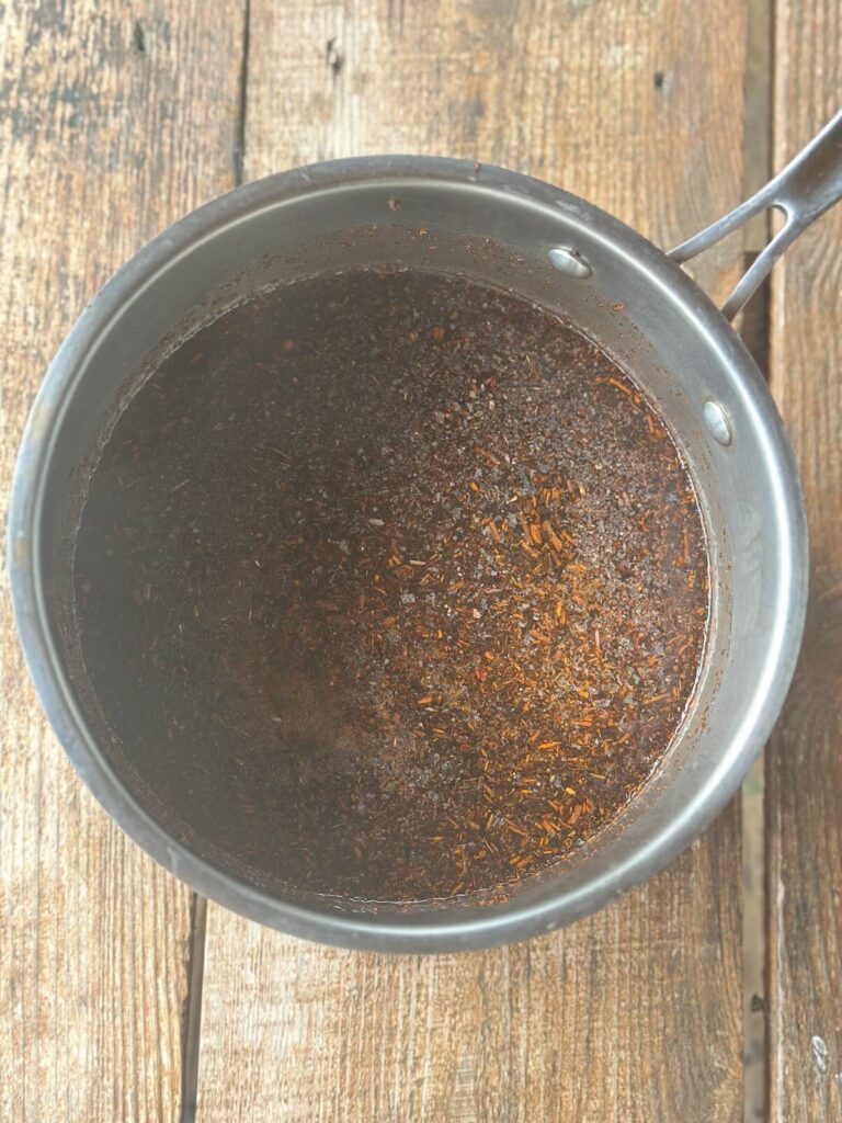 thai tea steeping for cha ma nao